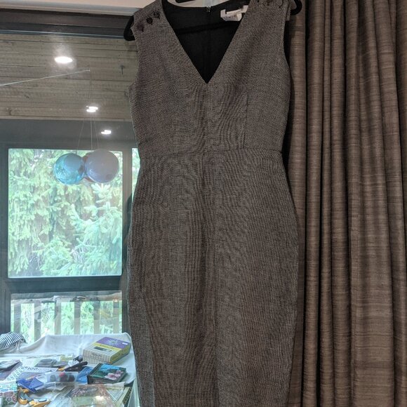 NWOT Max Mara 100% linen grey IT42 pencil dress - Picture 1 of 4